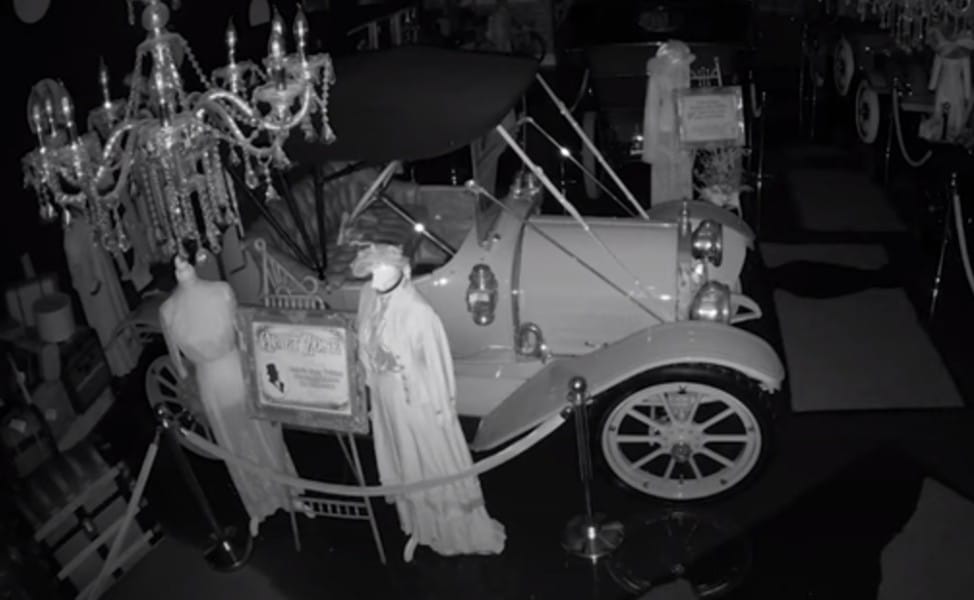 Экспонат «Титаника» затопило в музее без видимой причины 1 0b5d2b8d3c128a96a1c2b565d7a9c5e3.jpg