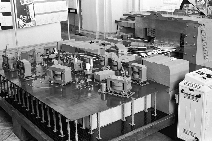 Американская национальная выставка в Сокольниках открылась 65 лет назад Американская национальная выставка в Сокольниках открылась 65 лет назад