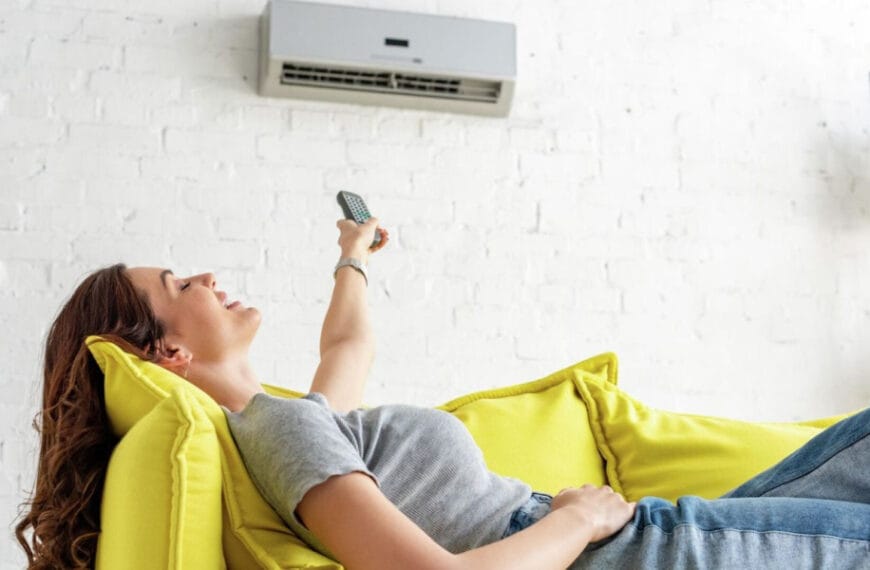 Избежать простуды из-за кондиционера в лютую жару помогут советы врача