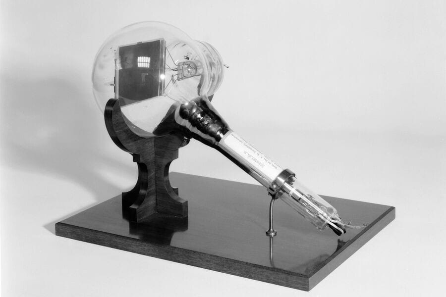 Изобретатель телевидения Владимир Зворыкин родился 135&nbsp;лет назад