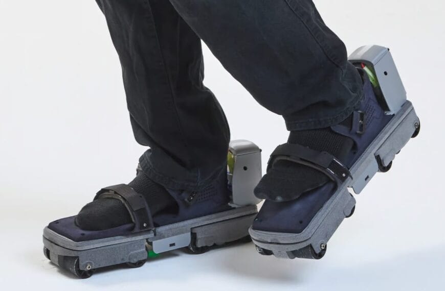 Созданы специальные кроссовки для любителей VR-игр