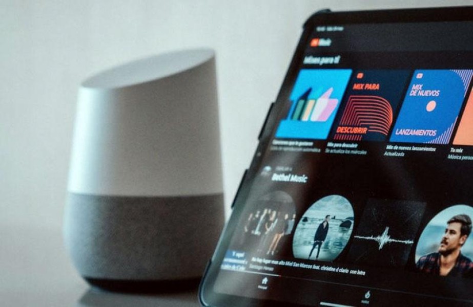 Что такое Google Assistant, как работает и как настроить умного голосового помощника