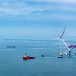 v kitae gigantskaja dvuhrotornaja vetrovaja turbina oceanx vyshla v more 8b72716