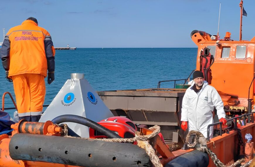 В Анапе успешно испытали отечественный аэрощуп для подъёма мазута со дна моря