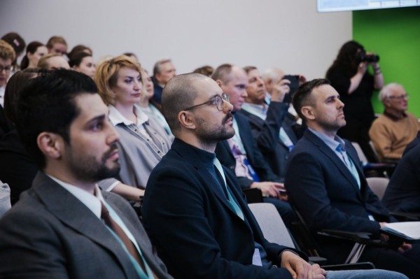 6d7085f6b75672eec18e287340ea75bd