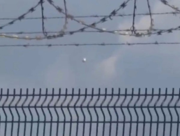 Таинственный НЛО снова наблюдали над аэропортом Манчестера