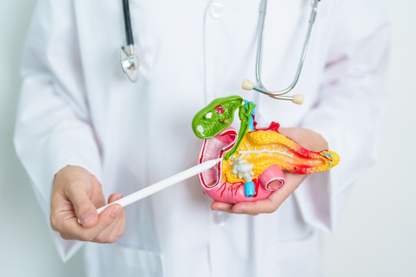 Переманивает иммунитет на свою сторону. Почему&hellip;