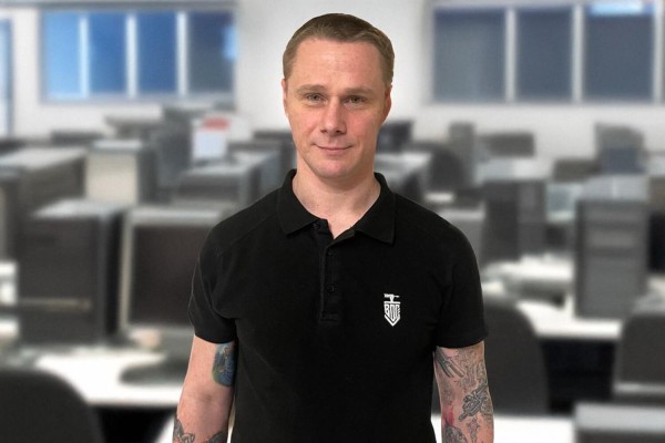 «Работают с дулом у виска». Как на Украине хакеров заставляют атаковать Россию «Работают с дулом у виска». Как на Украине хакеров заставляют атаковать Россию