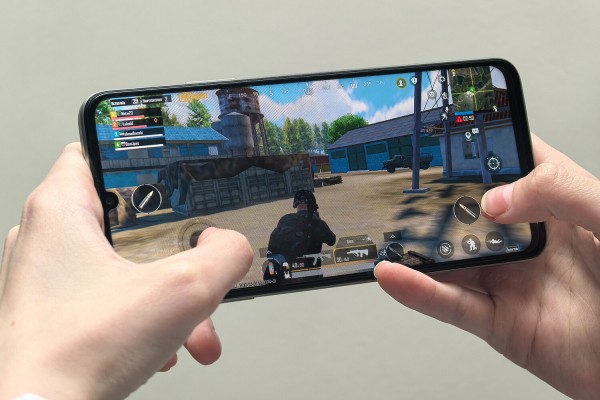 HUAWEI nova Y63: красивый смартфон с живучим аккумулятором недорого HUAWEI nova Y63: красивый смартфон с живучим аккумулятором недорого