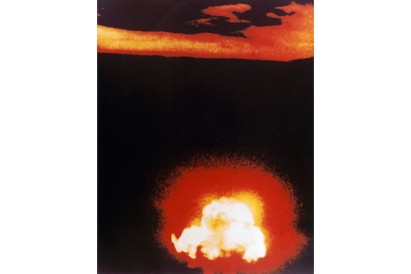 «Землю залил обжигающий свет»: как выглядел первый в истории ядерный взрыв «Тринити» «Землю залил обжигающий свет»: как выглядел первый в истории ядерный взрыв «Тринити»