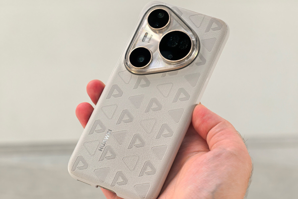 HUAWEI Pura 80&nbsp;Ultra: тяжелый и странный смартфон с&nbsp;отличными камерами