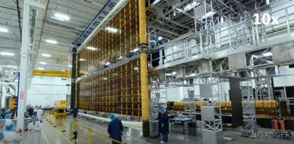 Гигантскую солнечную батарею для лунной станции впервые развернули во всю длину (2 фото + видео) 4 4e1a9cc97d9fd917f33d587793046f57.jpg