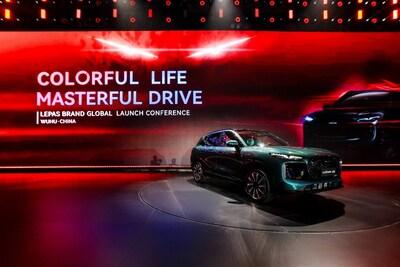 chery-lepas-delaet-globalnyj-debjut-pereosmyslenie-mobilnosti-budushhego-s-pomoshhju-elegantnyh-tehnologij-35d83a8.jpg
