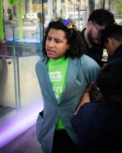 ef796cbb484e97b18050b94498260c09