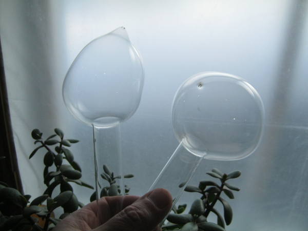 Фото 2.2. Вот как выглядели мои раздутые пузыри на тонкостенной трубке платинового стекла Ø26 мм