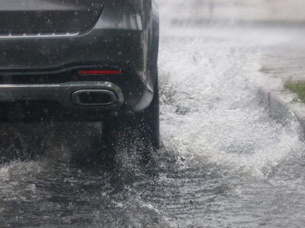 «Опасна в концентрированном виде»: химик оценил сообщение о необычной кислоте в осадках 2 opasna-v-koncentrirovannom-vide-himik-ocenil-soobshhenie-o-neobychnoj-kislote-v-osadkah-1c15ed4.jpg