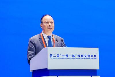 Председатель правления CATL Робин Цзэн изложил видение глобального перехода к нулевому углеродному балансу 1 predsedatel-pravlenija-catl-robin-czen-izlozhil-videnie-globalnogo-perehoda-k-nulevomu-uglerodnomu-balansu-cec05a0.jpg