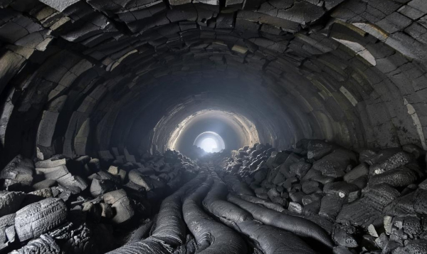 Подземные туннели Венеры оказались неожиданно огромными Подземные туннели Венеры оказались неожиданно огромными