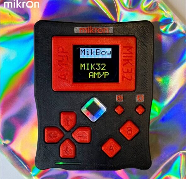 «Микрон» представил игровую консоль MikBoy&hellip;