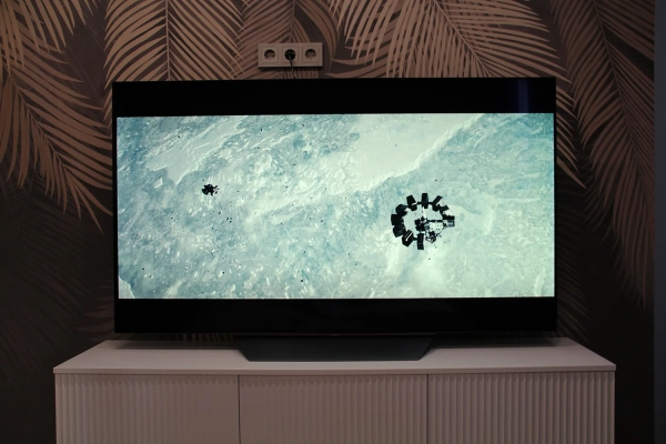 Стоит ли брать Tuvio 4К ULTRA HD OLED Frameless TO65UFGCV5 — обзор доступного OLED - изображение 5 Стоит ли брать Tuvio 4К ULTRA HD OLED Frameless TO65UFGCV5 — обзор доступного OLED - фото 5