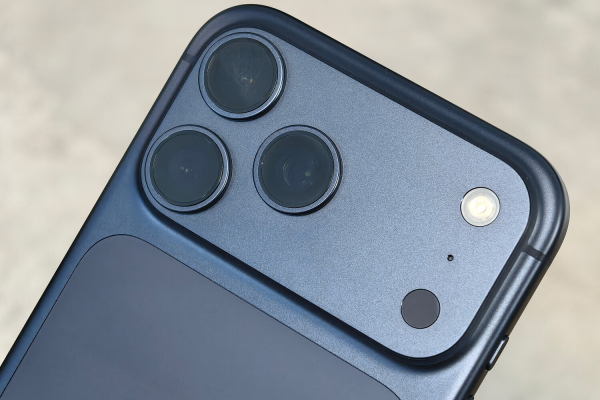 Тест iPhone 17 Pro Max: лучший смартфон Apple за последние годы Тест iPhone 17 Pro Max: лучший смартфон Apple за последние годы