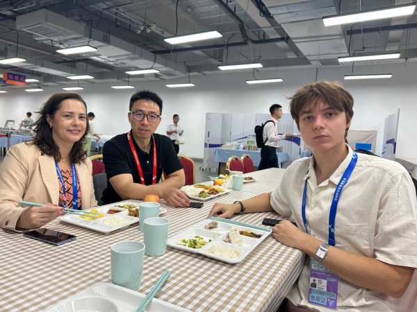 851d7c65a0f2e2f5404fa904d1afb27c