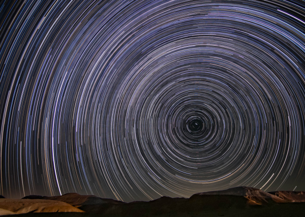 Тут более 600 30 секундных снимков слиты в один Тут более 600 30 секундных снимков слиты в один