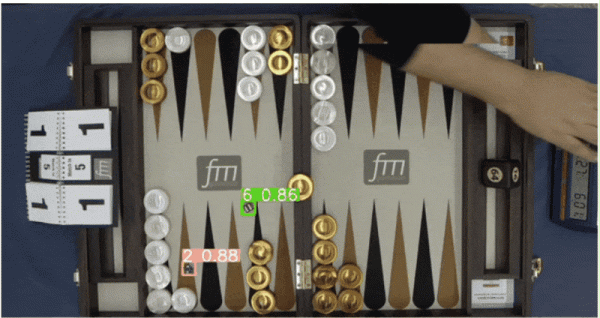 Рис. 10 Демонстрация распознавания костей в реальном времени из ютуба Рис. 10 Демонстрация распознавания костей в реальном времени из ютуба