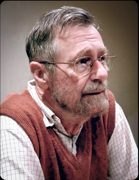 Эдсгер Дейкстра разработал классический алгоритм, который находит кратчайший путь от определенной точки сети до каждой...