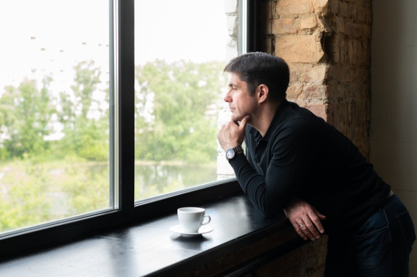 В эти сумрачные выходные на глаза попалась книга Айзека Азимова «Я, робот»