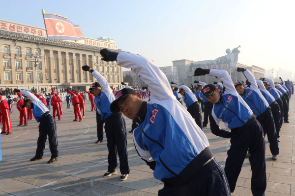 Моральный кодекс строителя чучхеизма: во что верят северокорейцы и как публично каются за&nbsp;грехи