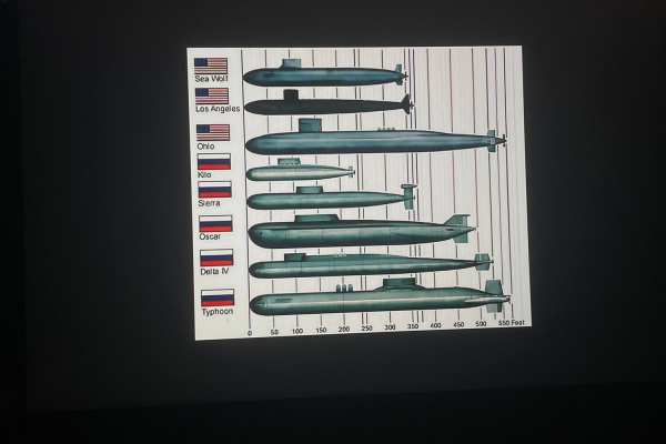 &laquo;Протянем еще не более суток&raquo;: скрывают ли записки с&nbsp;&laquo;Курска&raquo; тайну гибели подлодки?