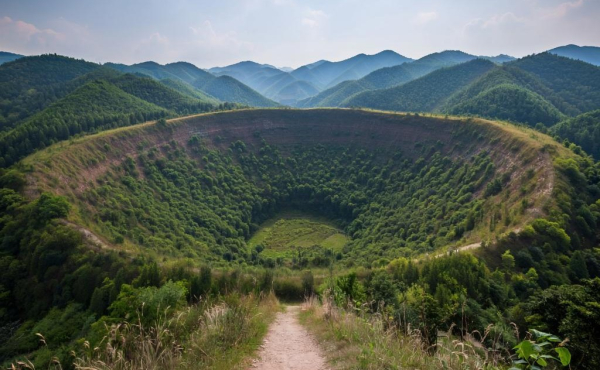 В Китае обнаружили древний кратер&hellip;
