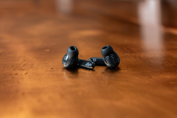 HUAWEI FreeBuds SE 4&nbsp;ANC: обзор и тест доступных наушников с&nbsp;активным шумоподавлением