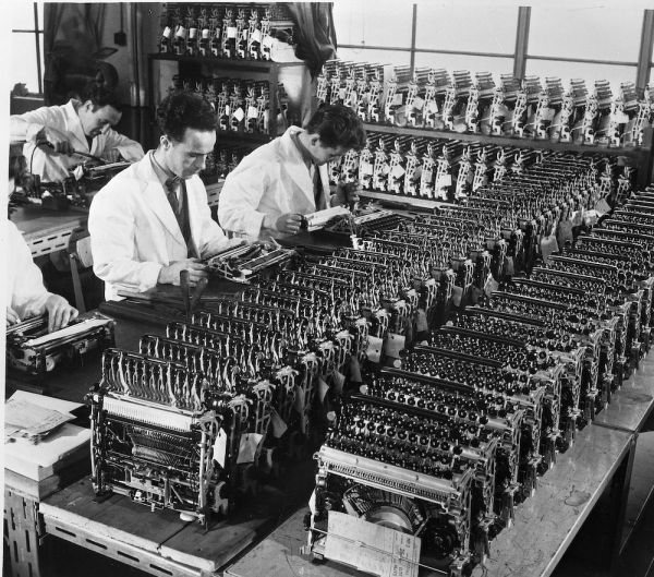 Сборка печатных машинок Olivetti Сборка печатных машинок Olivetti