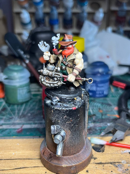 Покрас был в пару этапов: грунтовка, покраска, тени Покрас был в пару этапов: грунтовка, покраска, тени