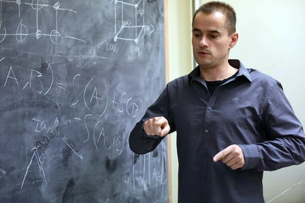 Вселенная как самопознающая нейросеть: гипотеза&hellip;