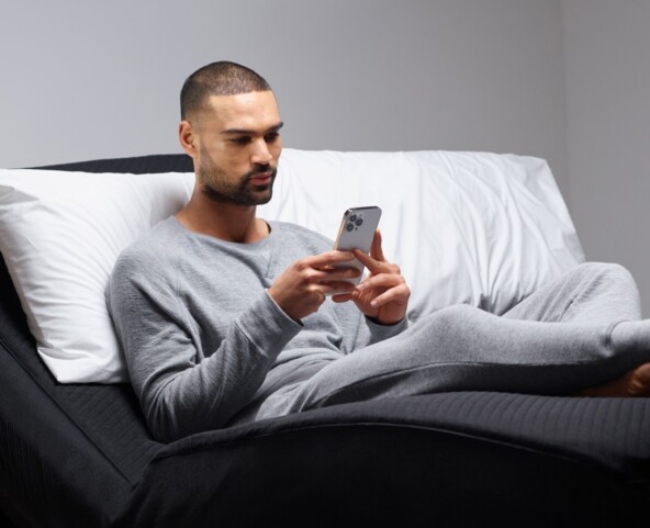 «Умные» матрасы застревали в поднятом положении, не получалось оплатить заправку и заказать такси: сбой AWS продлился 13 часов и вызвал дискуссии о «зависимости» сервисов от Amazon 1 cc59d4a2a033156282e10c028e3273b0.jpg