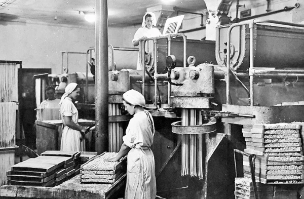 На макаронной фабрике