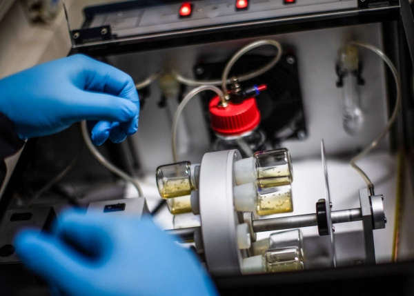 efcdd3c6fe4ccf7cedbdd9091d63d58f