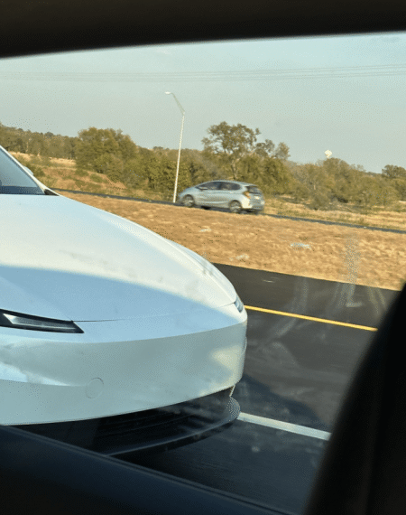 Фото: ещё не представленную «бюджетную»&hellip;