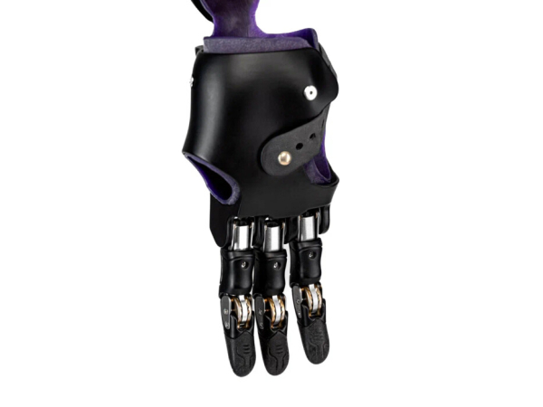 «Моторика» представила Omni Hand — протез кисти руки с оптическими датчиками 4 «Моторика» представила Omni Hand — протез кисти руки с оптическими датчиками