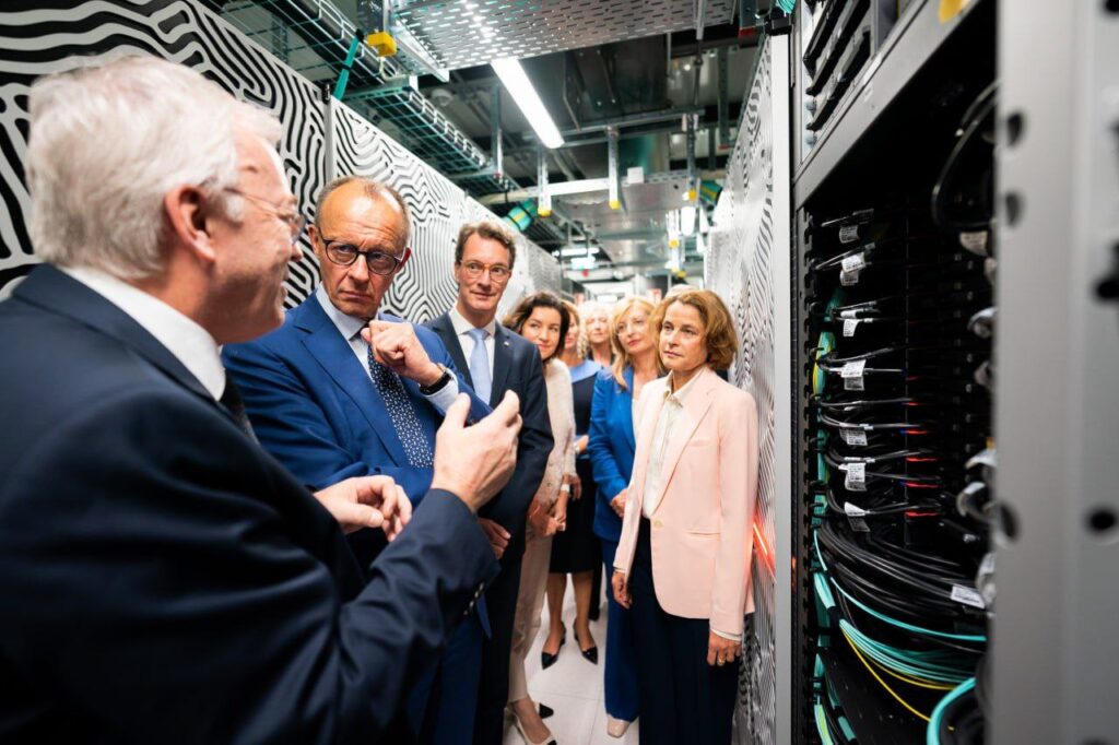 В Европе появился первый экзафлопсный суперкомпьютер Суперкомпьютера Jupiter, собранный в... 1 file_844.jpg