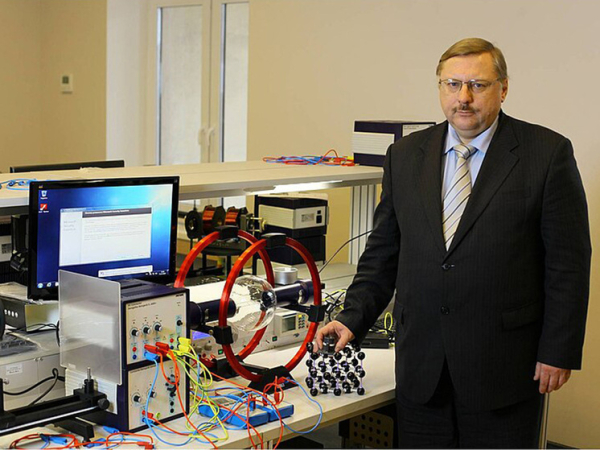 Гравитационная антенна и завод: инженеры&hellip;