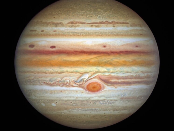 Юпитер может обрушить на Землю&hellip;