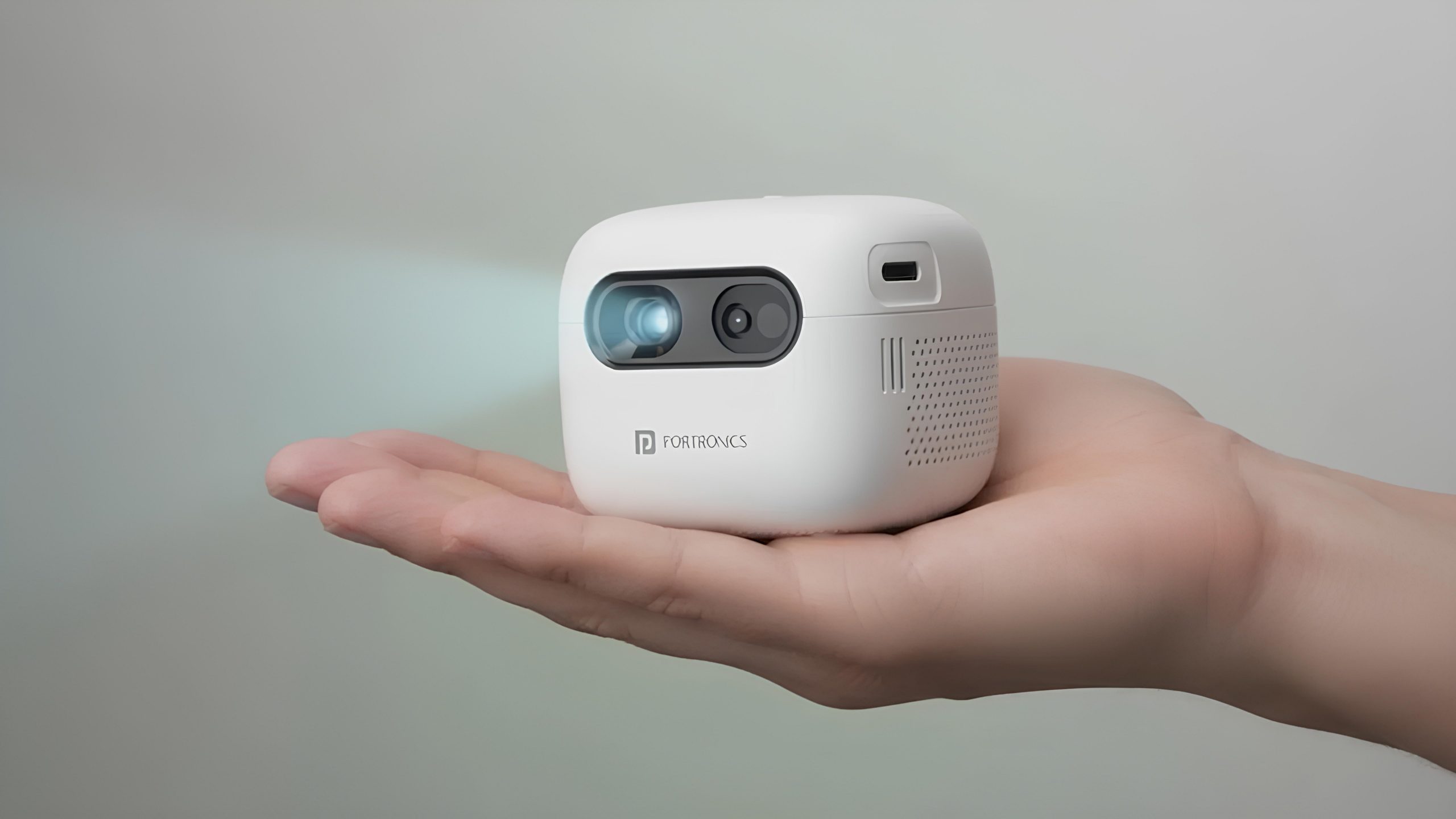 proektor-portronics-pico-14-2