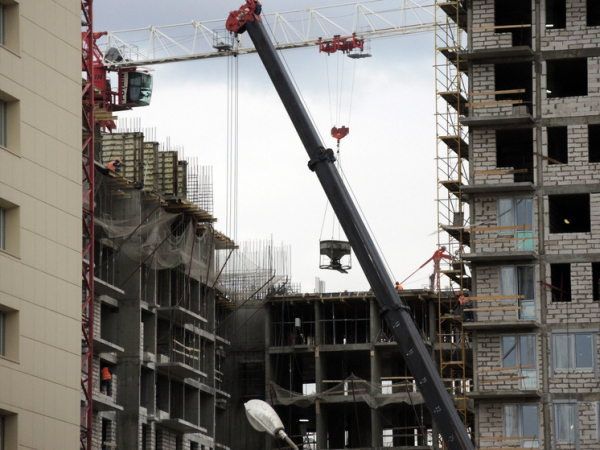 На Урале изобрели «теплые» кирпичи с парафином 1 na-urale-izobreli-teplye-kirpichi-s-parafinom-66f2ba4.jpg