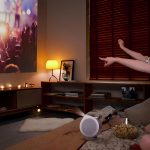 portativnyj proektor benq gv32 prevrashhaet potolok v kinoekran 9ecbc7d