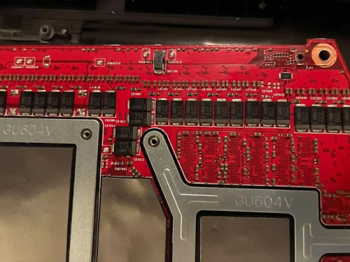 Шунтирующий мод повышает производительность RTX 4090M до уровня RTX 5090M Шунтирующий мод повышает производительность RTX 4090M до уровня RTX 5090M