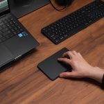 umnyj-trekpad-hyperspace-2